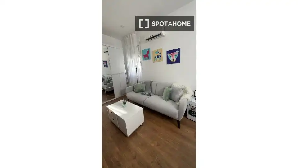 Flat for rent in Pacífico