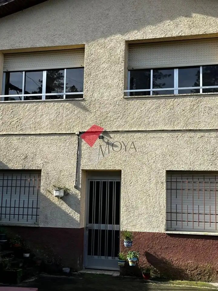Vista exterior de Casa o chalet en venta en Toén con Calefacción, Jardín privado y Trastero