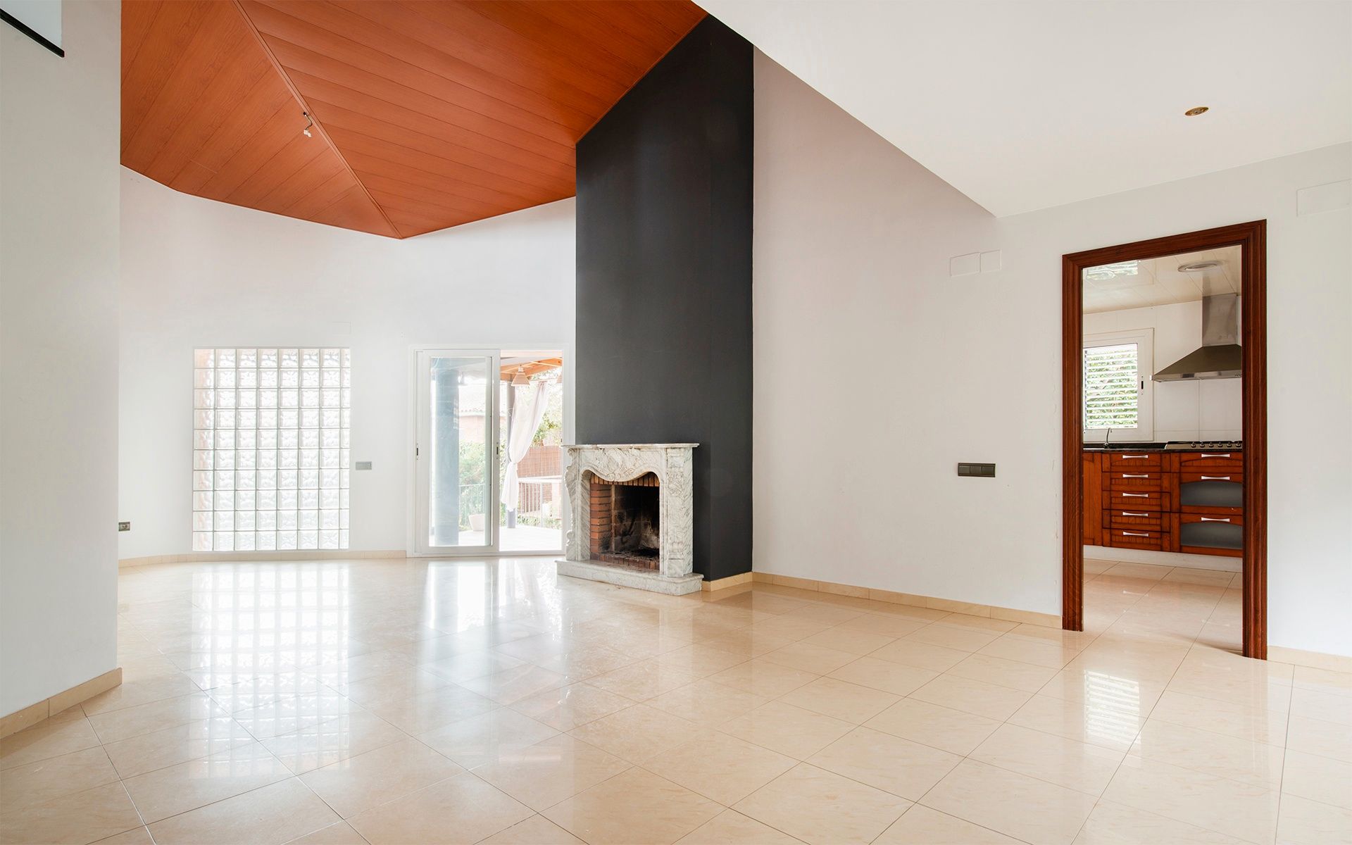 Houses for sale in Sant Boi de Llobregat  with Air Conditioner, Private garden and Storage room