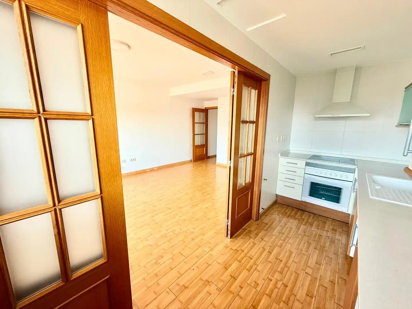 Flat for rent in Silla  with Heating, Terrace and Balcony