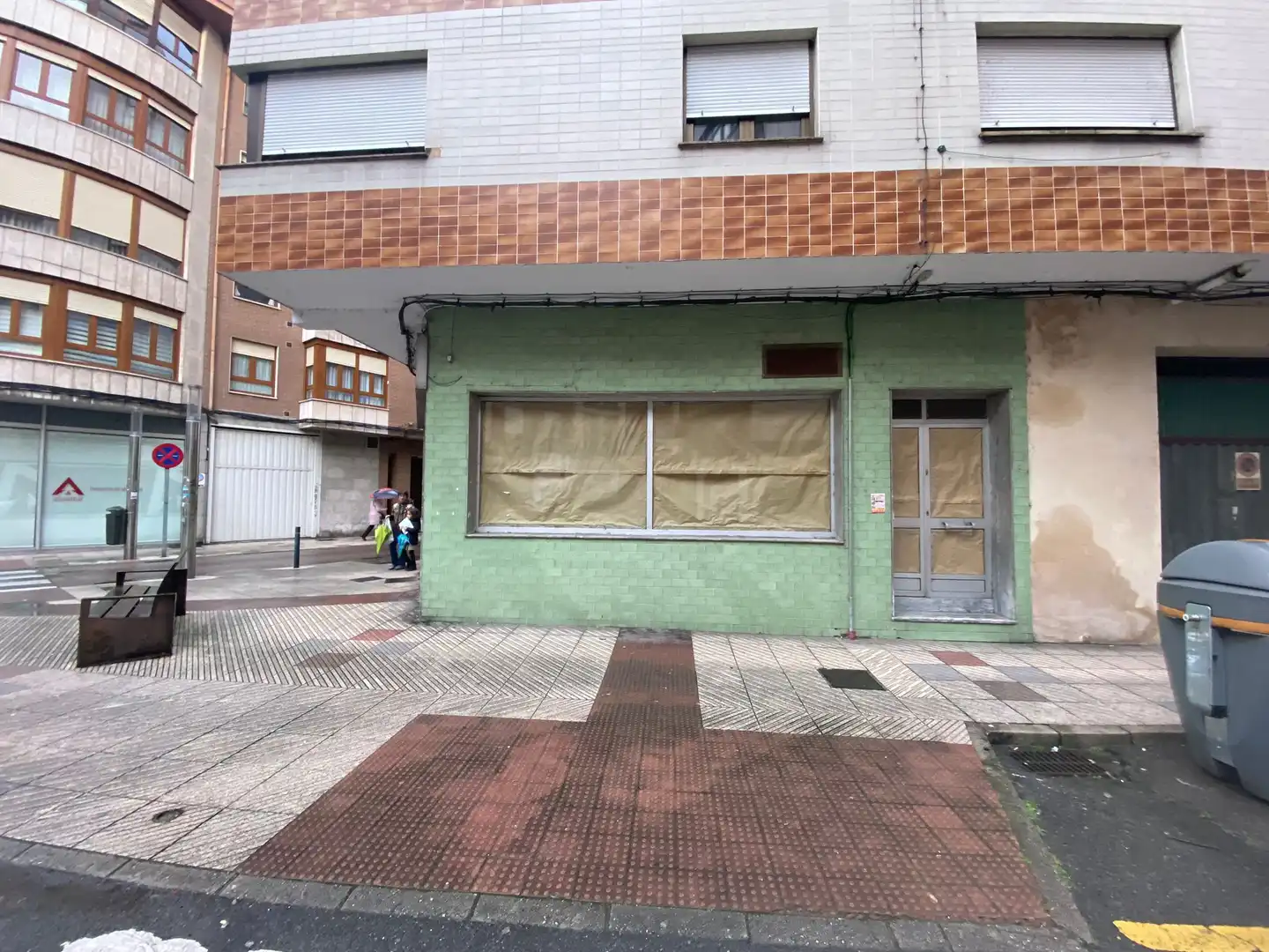 Local comercial en venta en La Felguera