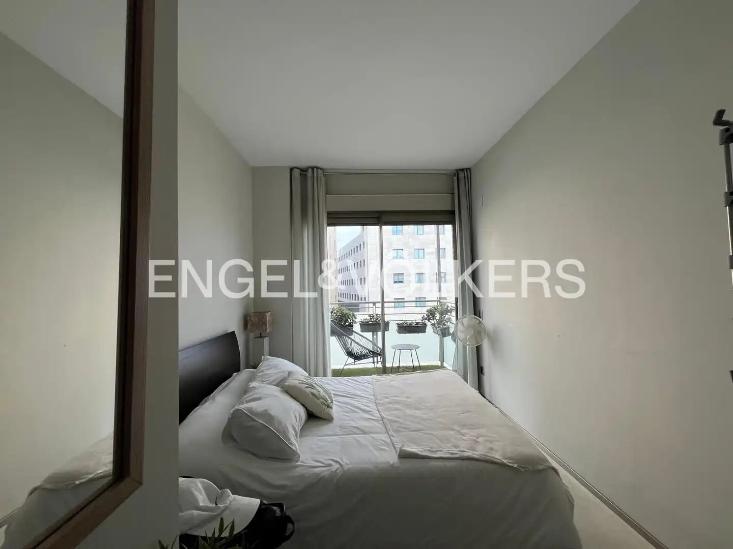 Habitación de Dúplex de alquiler en Valencia con Calefacción