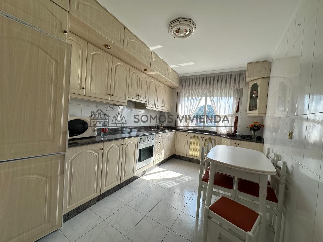 Kitchen of Apartment to rent in Ourense Capital   with Heating and Furnished