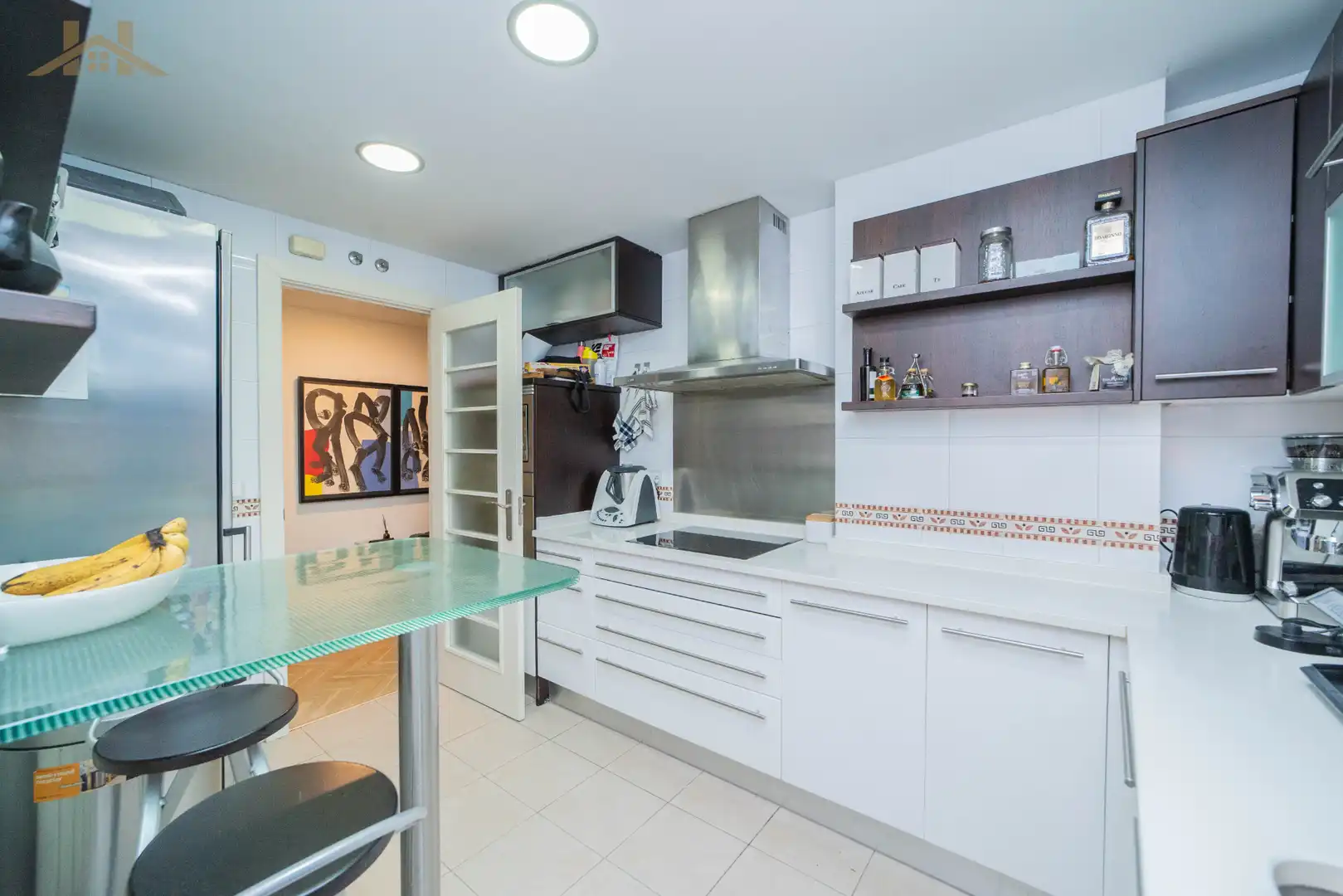 Küche von Wohnung zum Verkauf in Boadilla del Monte mit Klimaanlage, Heizung und Terrasse