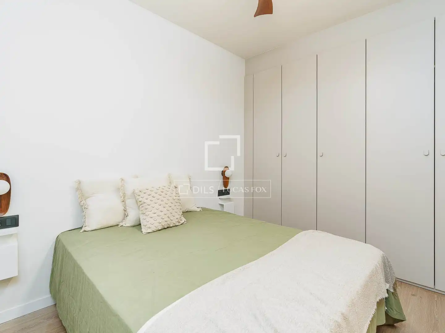 Habitación de Piso en venta en Barcelona con Aire acondicionado, Calefacción y Parquet
