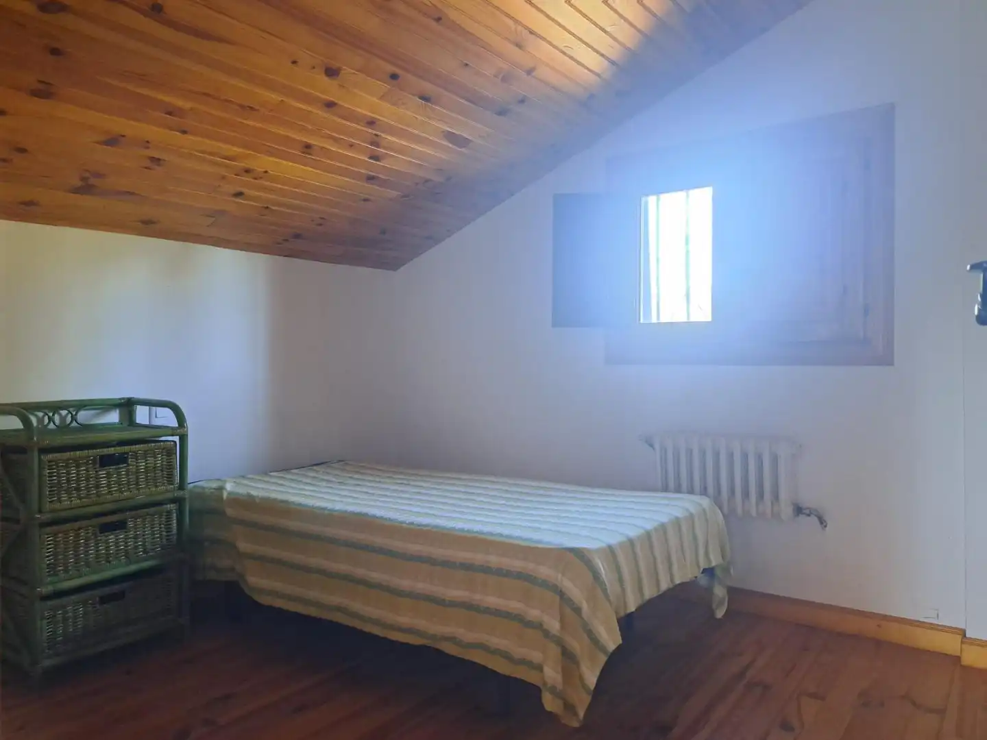 Bedroom of Country homes for sale in Cortes de Pallás  with Heating and Swimming Pool