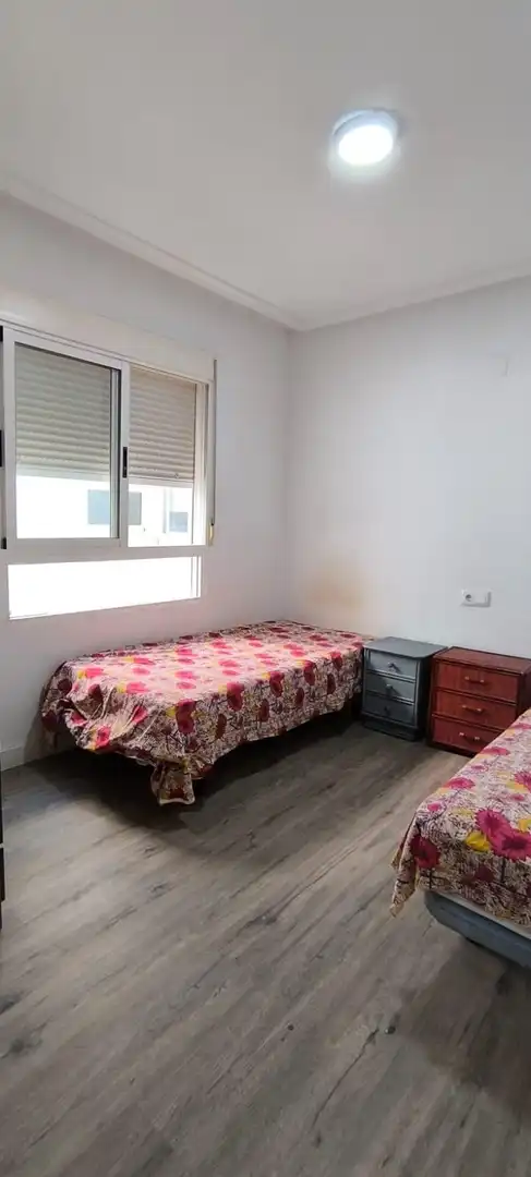 Habitación de Apartamento en venta en Almoradí con Terraza, Trastero y Amueblado