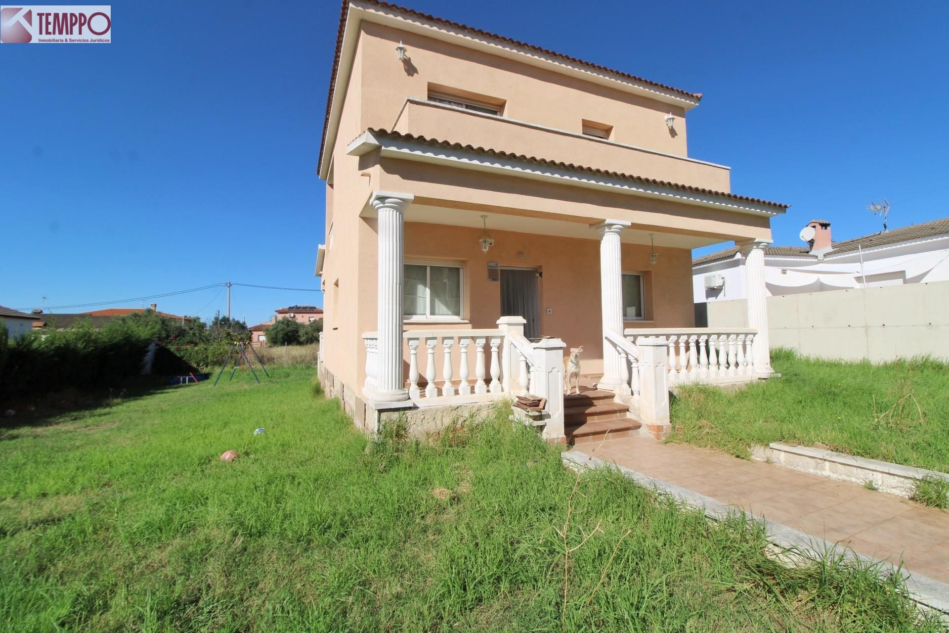 Vista exterior de Casa o xalet en venda en Sant Jaume dels Domenys amb Aire condicionat, Calefacció i Jardí privat