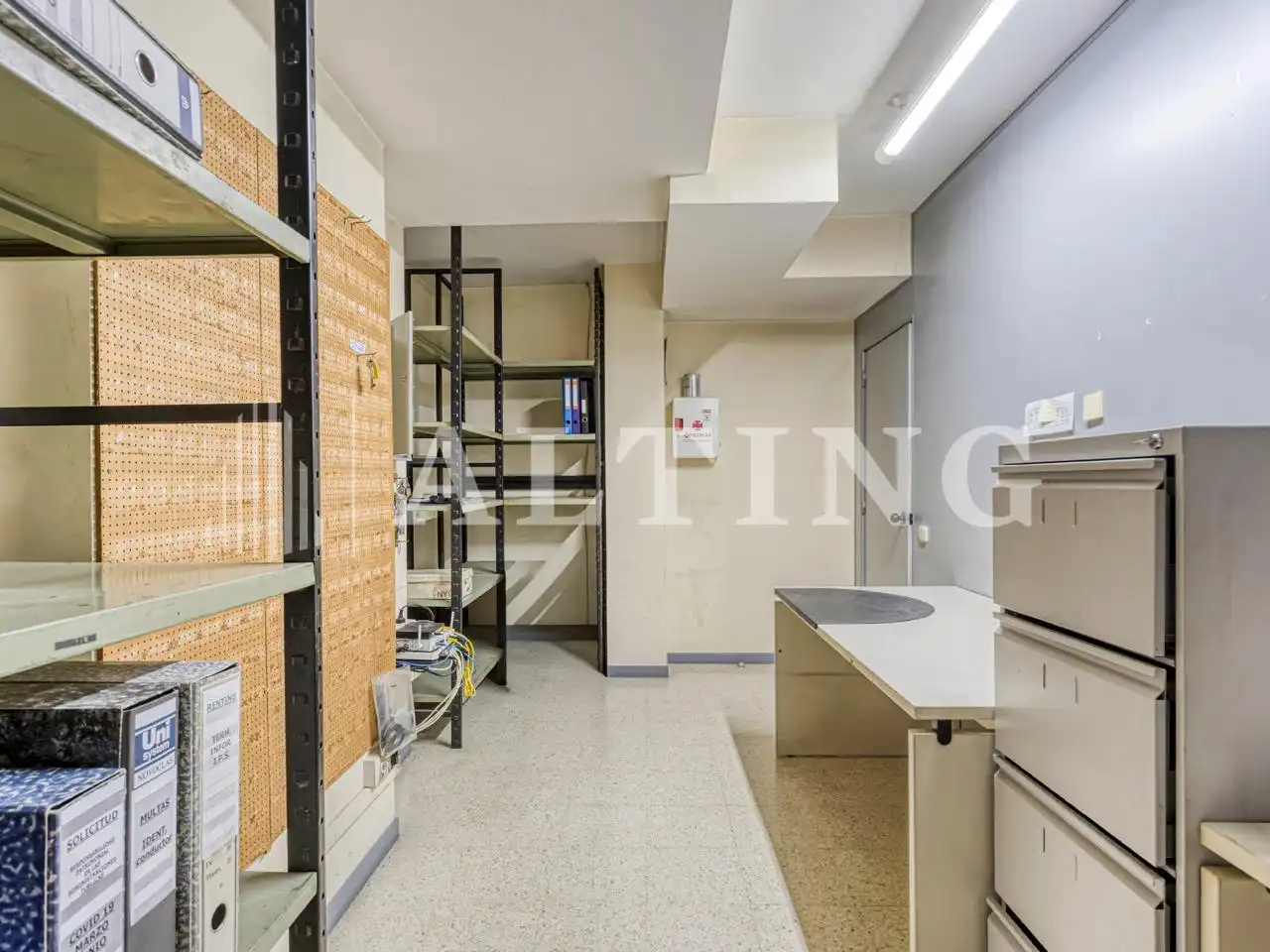 Commercial properties for sale in Barcelona  with Air Conditioner