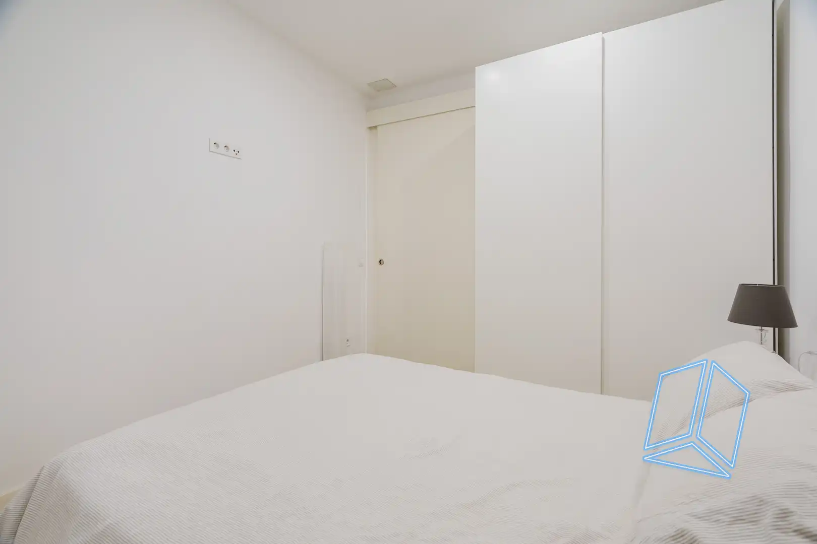 Habitación de Piso en venta en Barcelona con Balcón