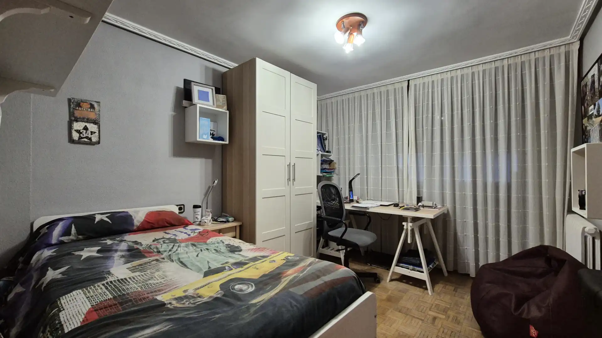 Schlafzimmer von Wohnung zum Verkauf in Palencia mit Balkon