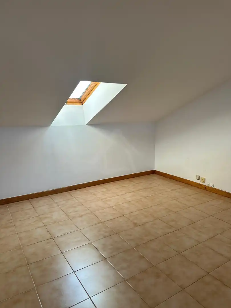 Casa adosada en venda en  Logroño amb Aire condicionat, Calefacció i Parquet