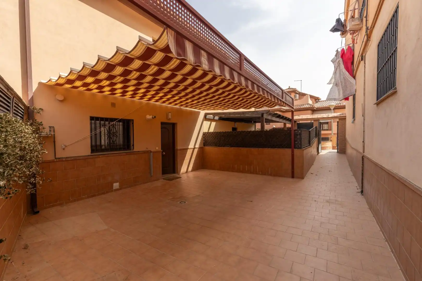 Terrassa de Casa adosada en venda en Monachil amb Aire condicionat, Calefacció i Terrassa