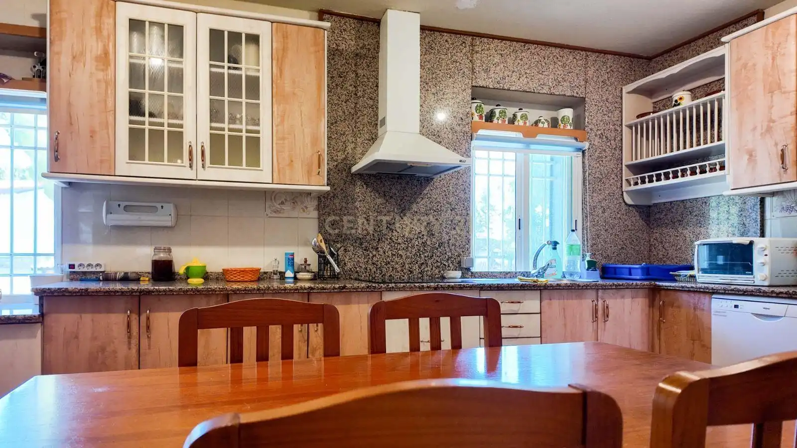 Cuina de Casa o xalet en venda en Casar de Cáceres amb Aire condicionat, Jardí privat i Traster
