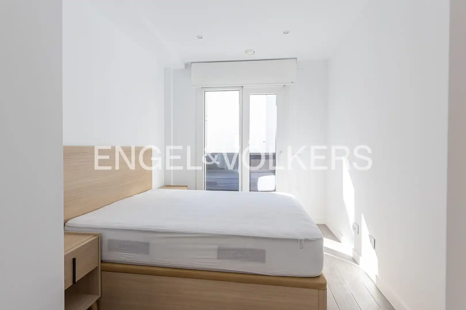 Schlafzimmer von Wohnung zur Miete in Madrid mit Klimaanlage, Heizung und Schwimmbad