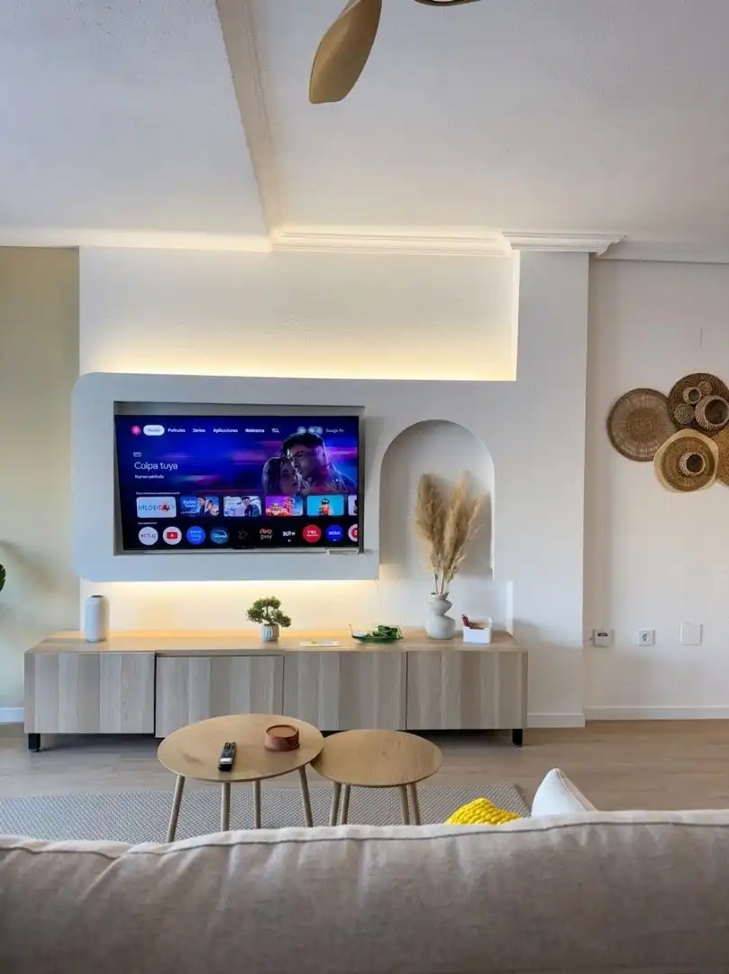 Sala d'estar de Apartament de lloguer en Torrevieja amb Aire condicionat, Calefacció i Parquet