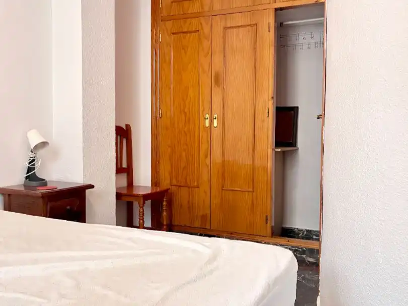 Schlafzimmer von Wohnung zum Verkauf in  Granada Capital