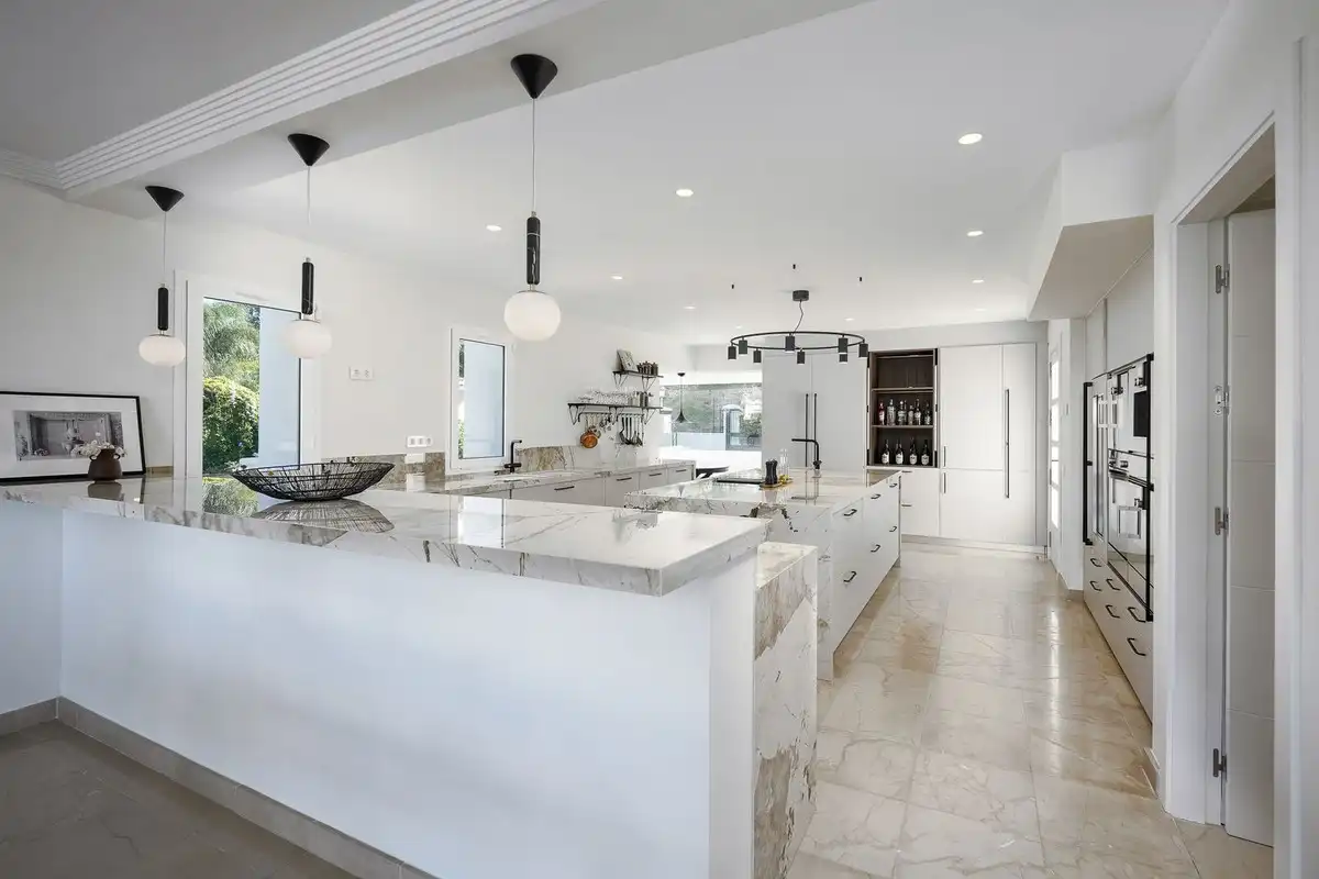 Chalet con piscina en venta en Benahavís pueblo, imagen 14