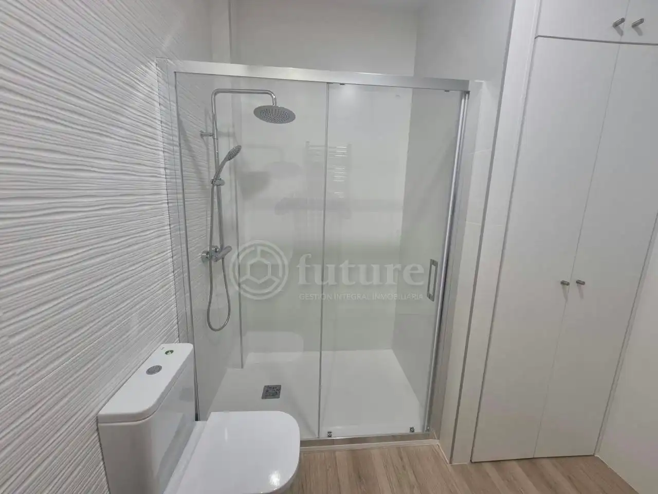 Badezimmer von Wohnungen zur Miete in Vidal
