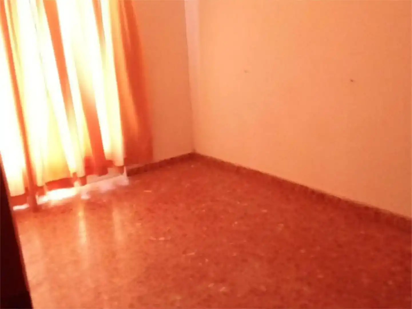 Habitación de Piso en venta en Villatorres con Trastero y Balcón