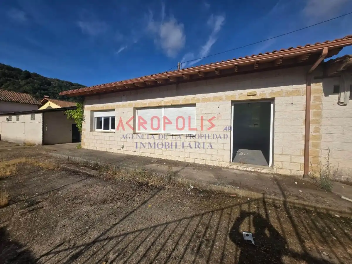 Casa en venda a La Pola de Gordón, imagen 7