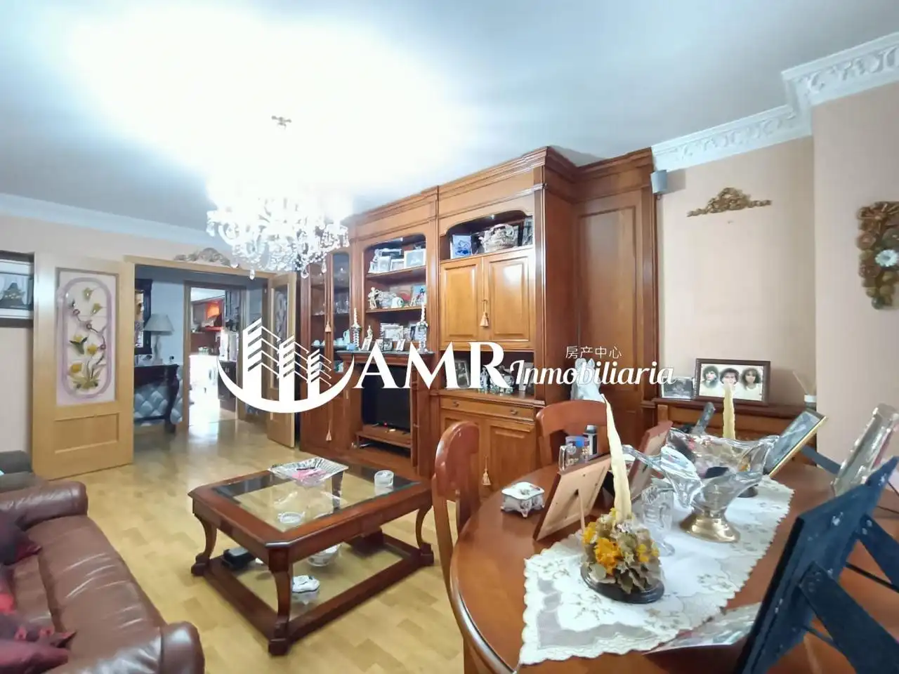 Sala de estar de Piso en venta en Parla con Calefacción, Trastero y Amueblado