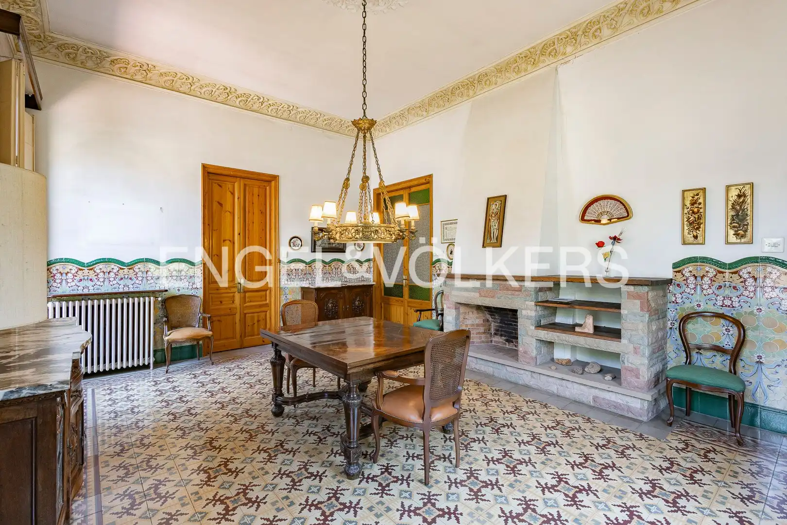 Comedor de Casa o chalet en venta en Sant Boi de Llobregat con Aire acondicionado, Calefacción y Jardín privado