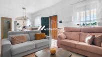 Sala d'estar de Casa o xalet en venda en Málaga Capital amb Terrassa
