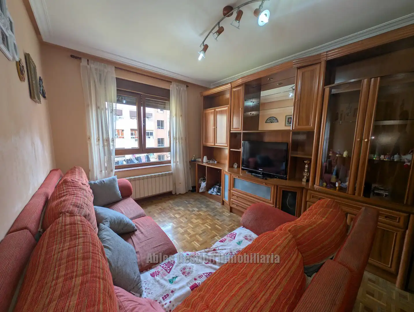 Wohnzimmer von Wohnung zum Verkauf in Mieres (Asturias) mit Heizung, Parkett und Abstellraum