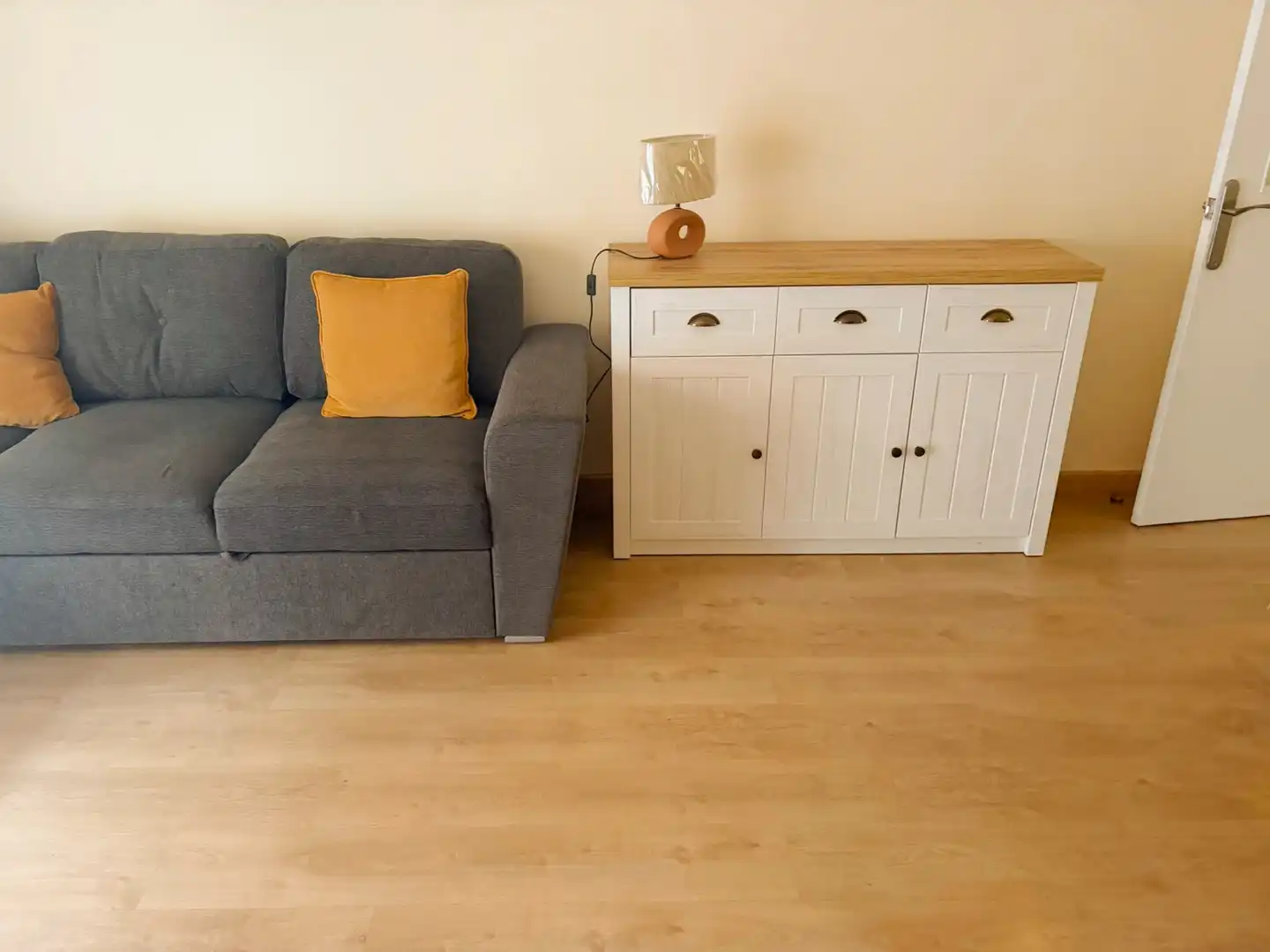 Flat for rent in Calle Menéndez Pelayo, Centro