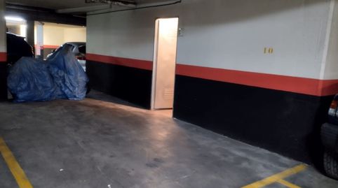 Garaje en Siete Infantes de Lara junto al centro de salud. Amplia plaza de garaje para coche grande o coche y moto. Fácil maniobra