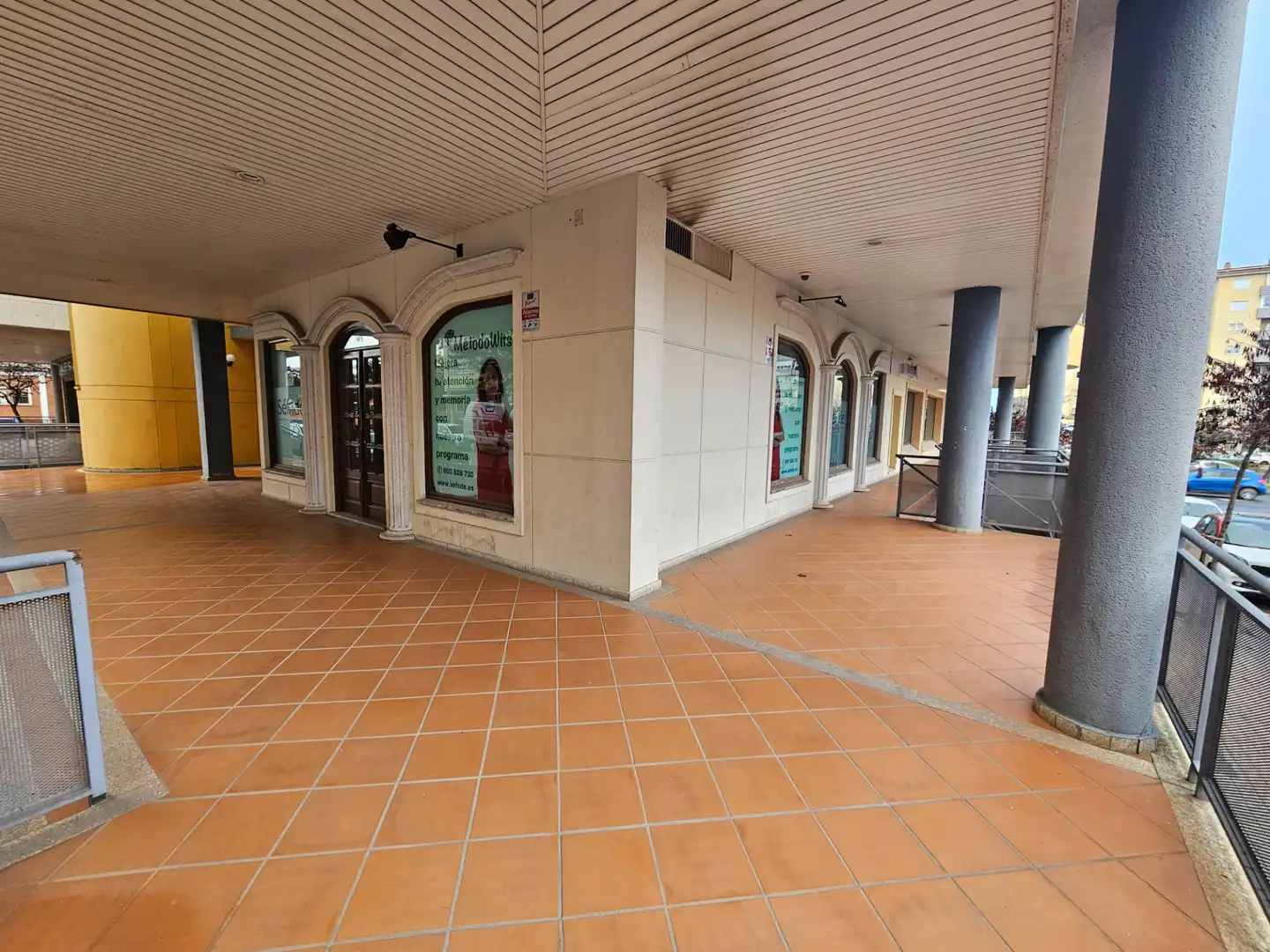 Gewerbefläche zum Verkauf in Calle Berlín, imagen 3