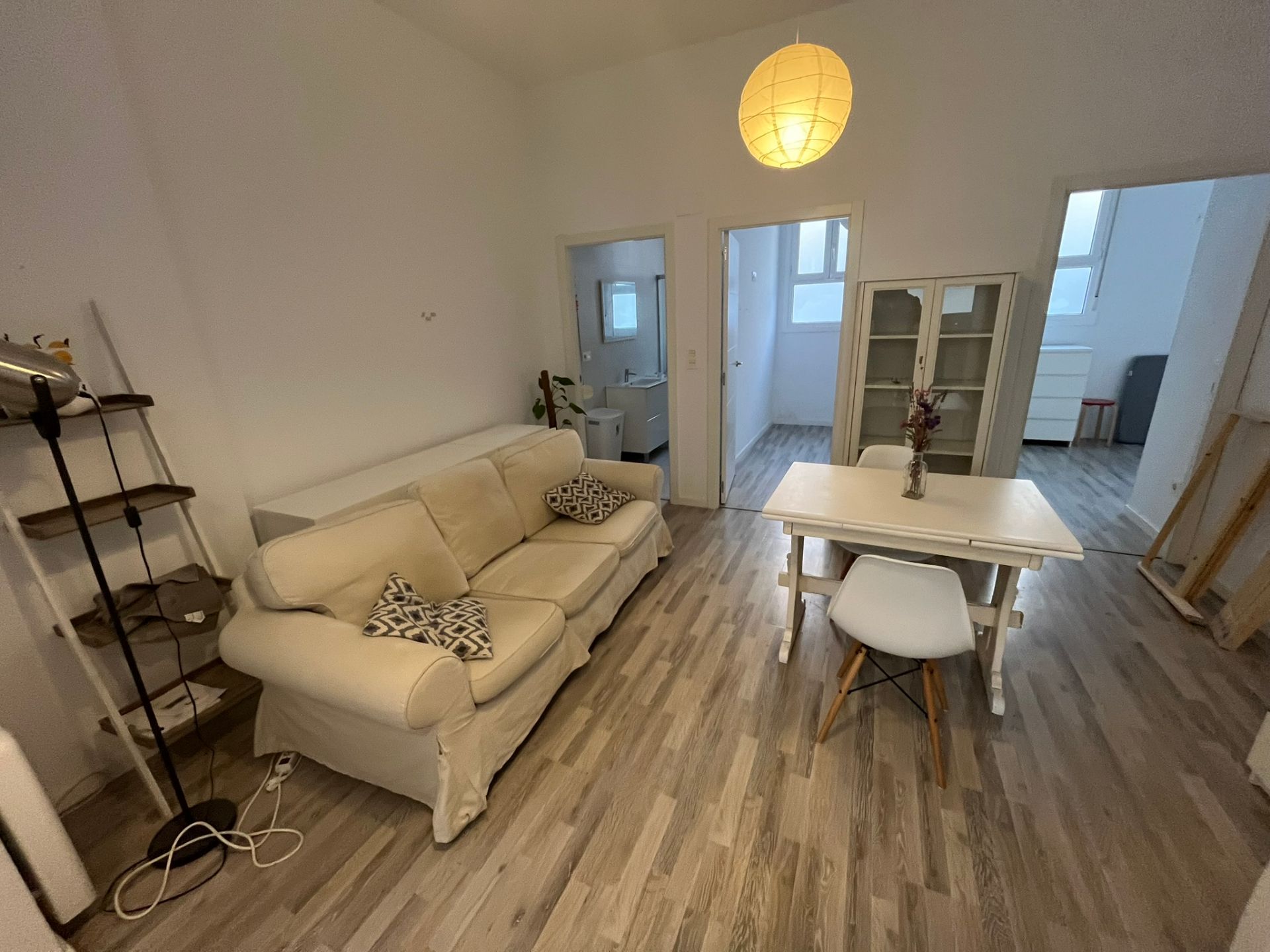 Sala d'estar de Pis en venda en Hernani amb Calefacció, Parquet i Moblat