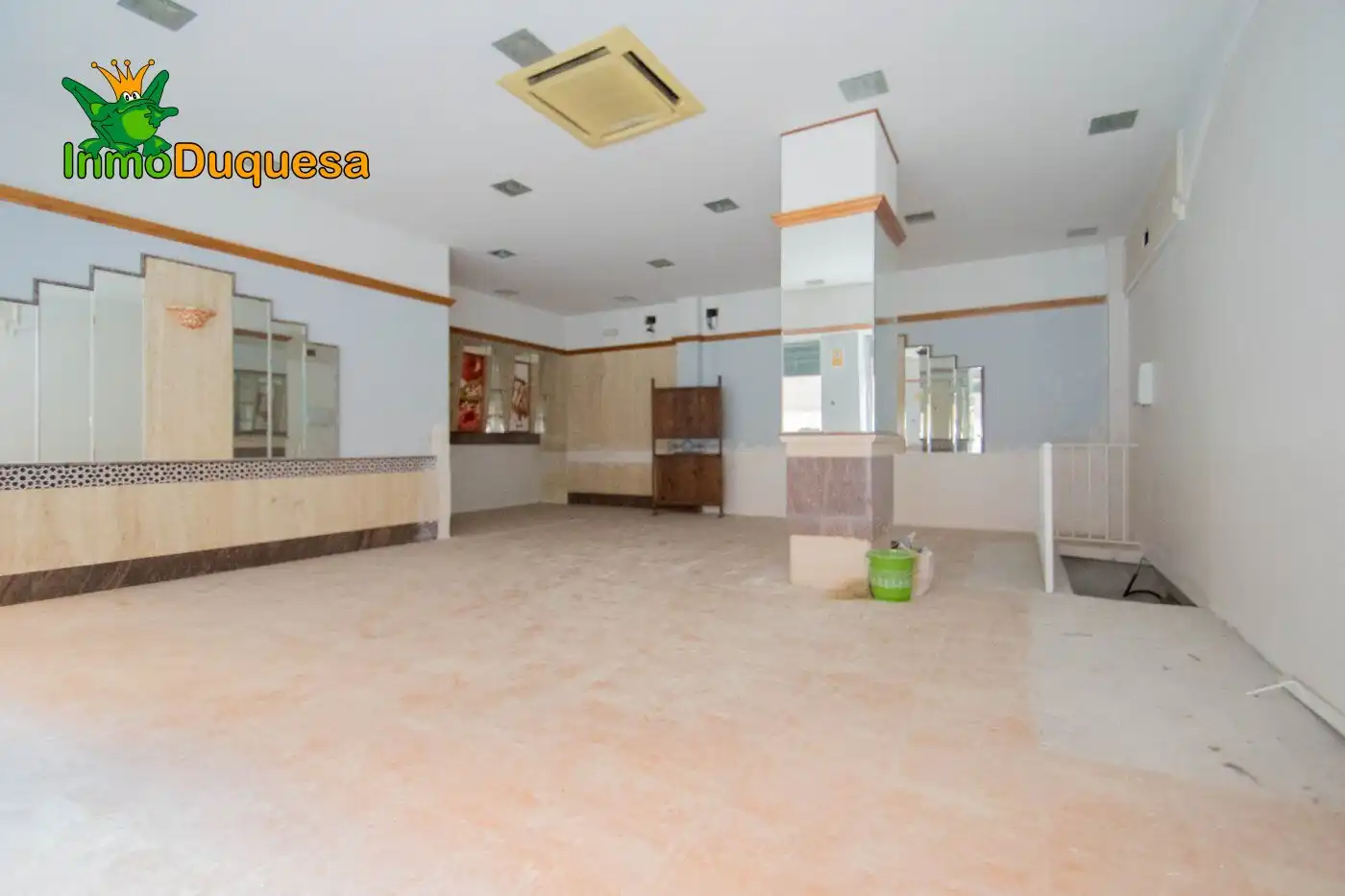 Local comercial en venda a Calle POSTIGO de SAN AGUSTIN 21, imagen 2