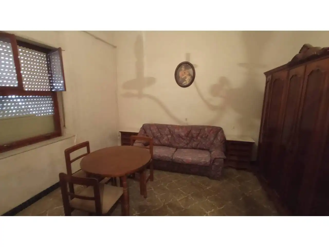 Houses for sale in Calle CAMPOAMOR, Centro