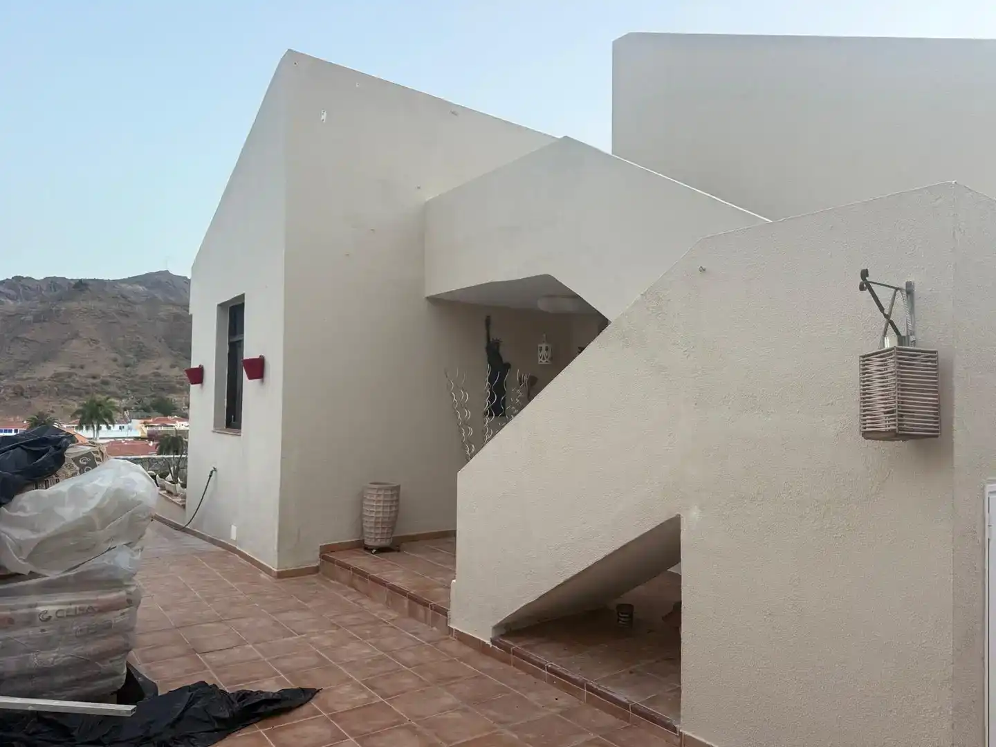 Vista exterior de Casa o xalet en venda en Mogán amb Aire condicionat, Traster i Piscina