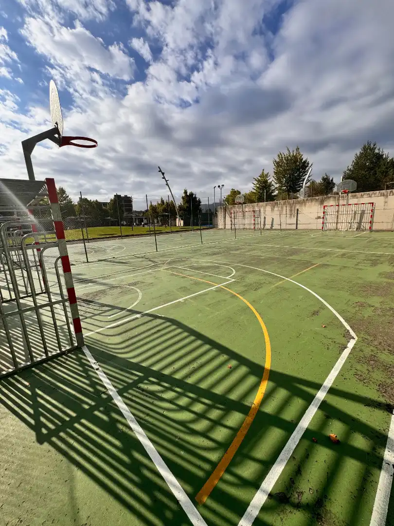 Parking de Piso en venta en Sabiñánigo con Calefacción, Terraza y Trastero