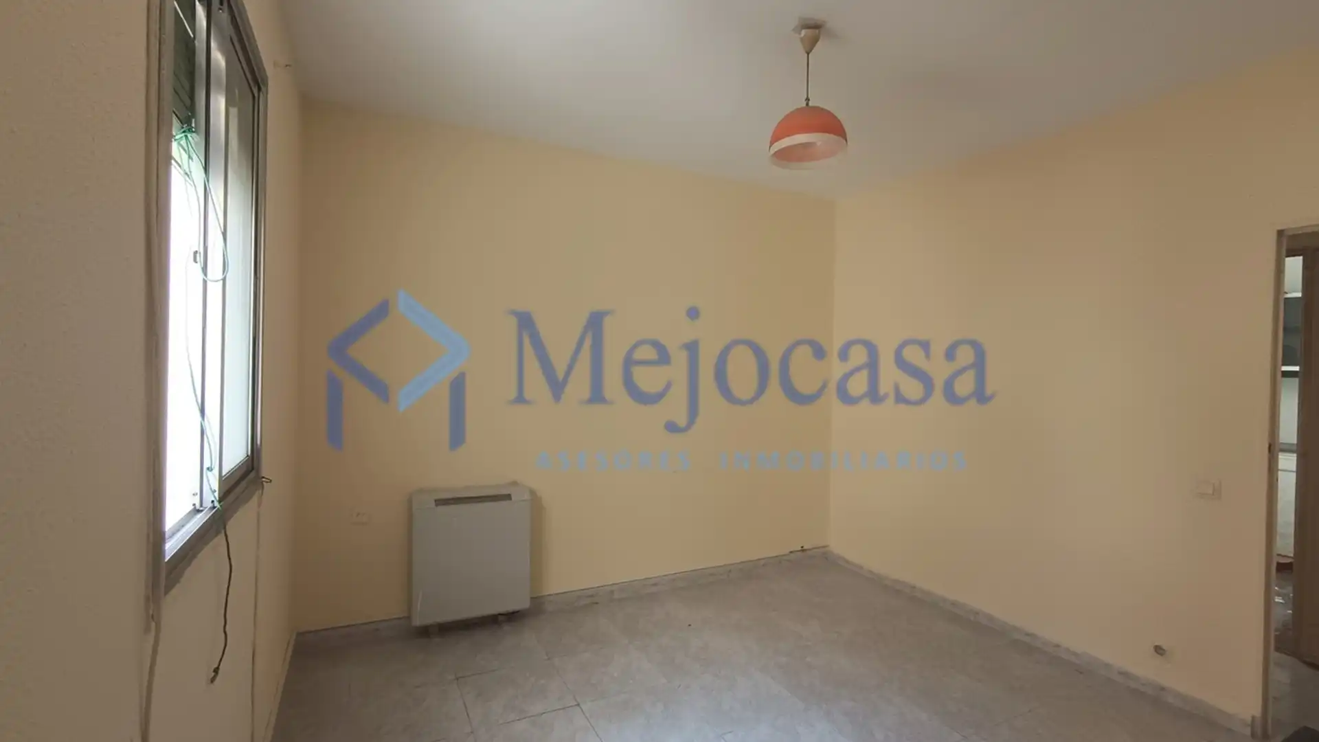 Piso en venta en  Madrid Capital con Calefacción