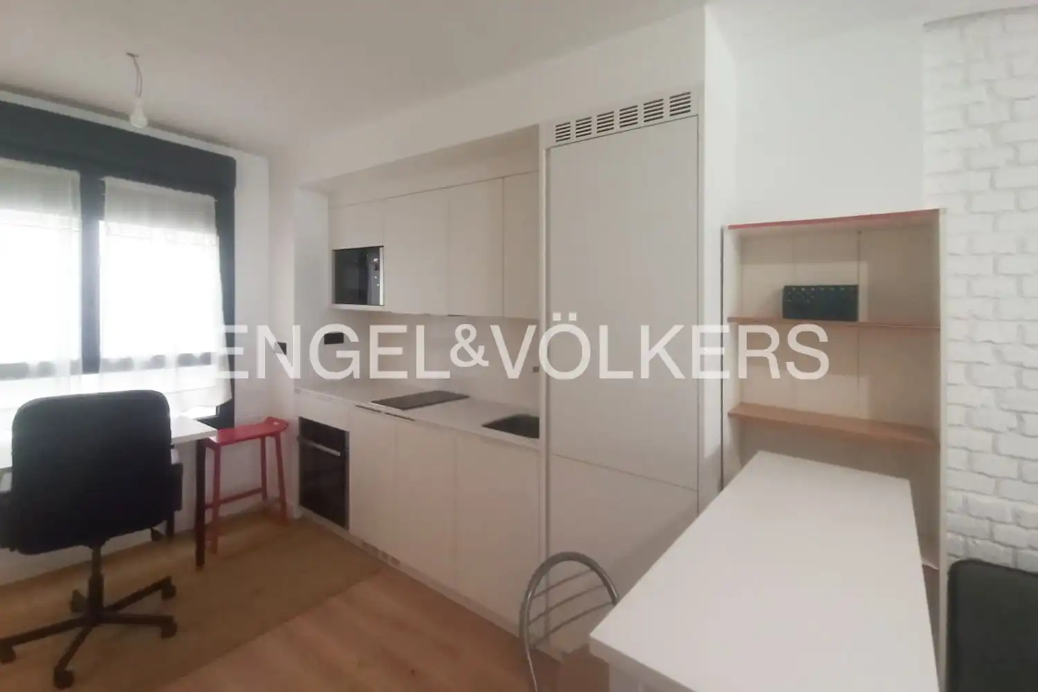 Cocina de Piso de alquiler en Madrid con Aire acondicionado, Calefacción y Jardín privado