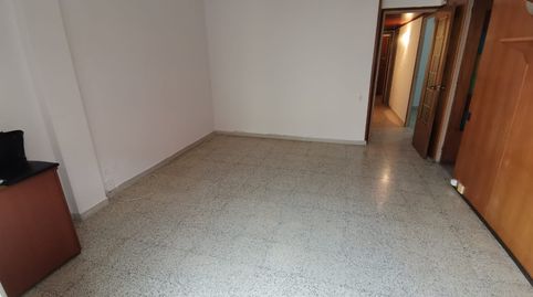 Foto 4 de Piso en venta en Torrelles de Llobregat, Barcelona