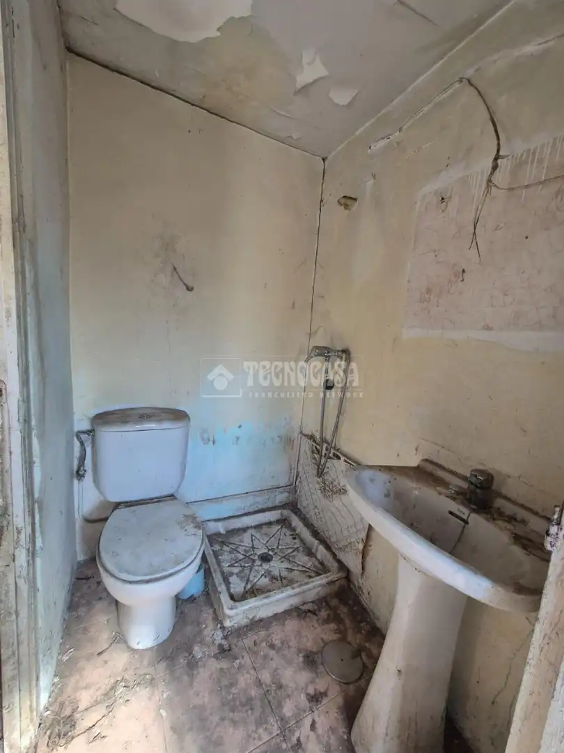 Badezimmer von Country house zum Verkauf in Sigüenza