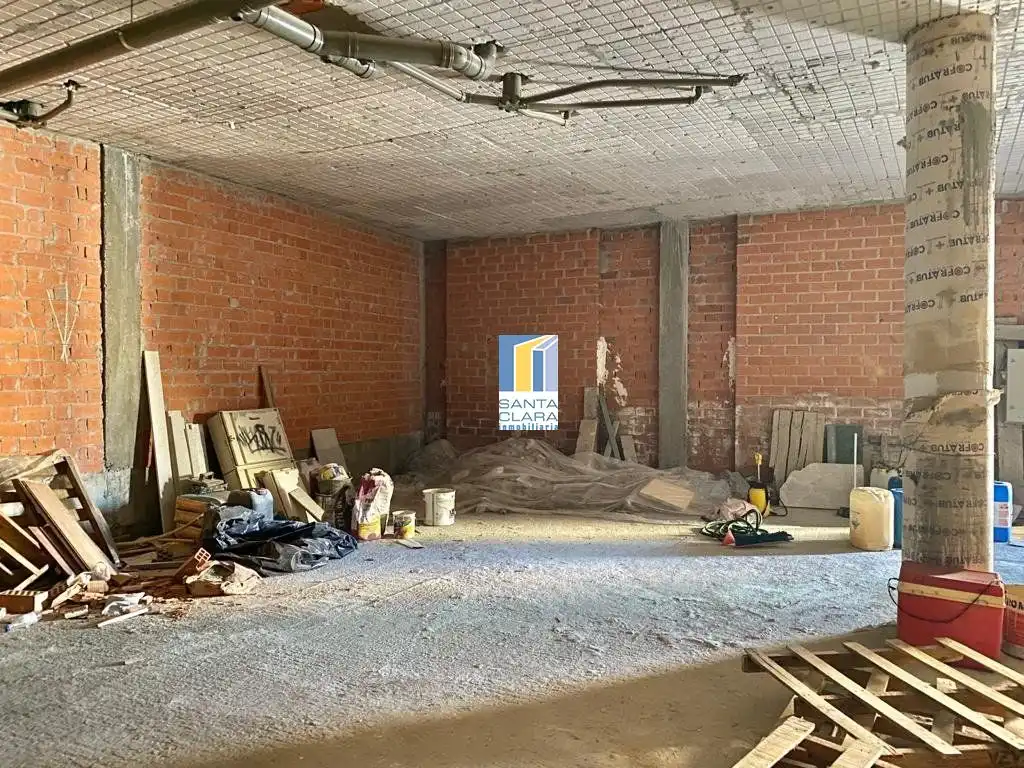Business premises to rent in Casco Antiguo, imagen 4