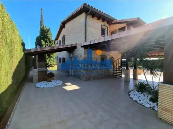 Vista exterior de Casa o chalet en venta en Burriana / Borriana con Aire acondicionado, Jardín privado y Terraza