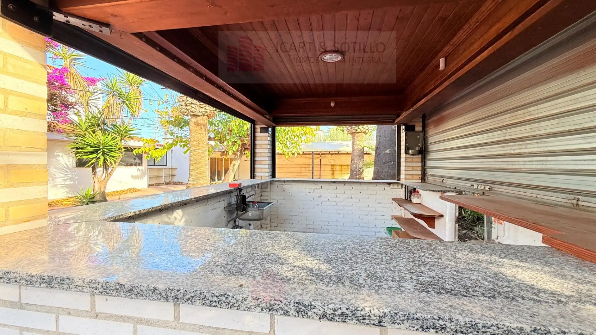 Terrassa de Casa o xalet en venda en Vinaròs amb Aire condicionat, Jardí privat i Terrassa