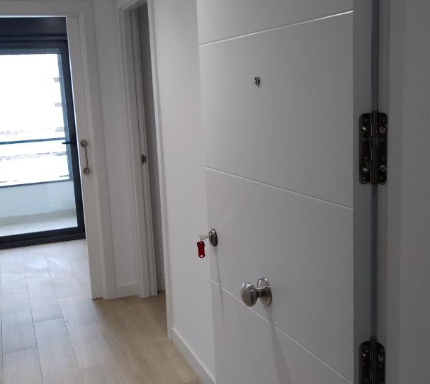 Photo 1 of Flat to rent in Calle de Circón, 19, Delicias, Madrid