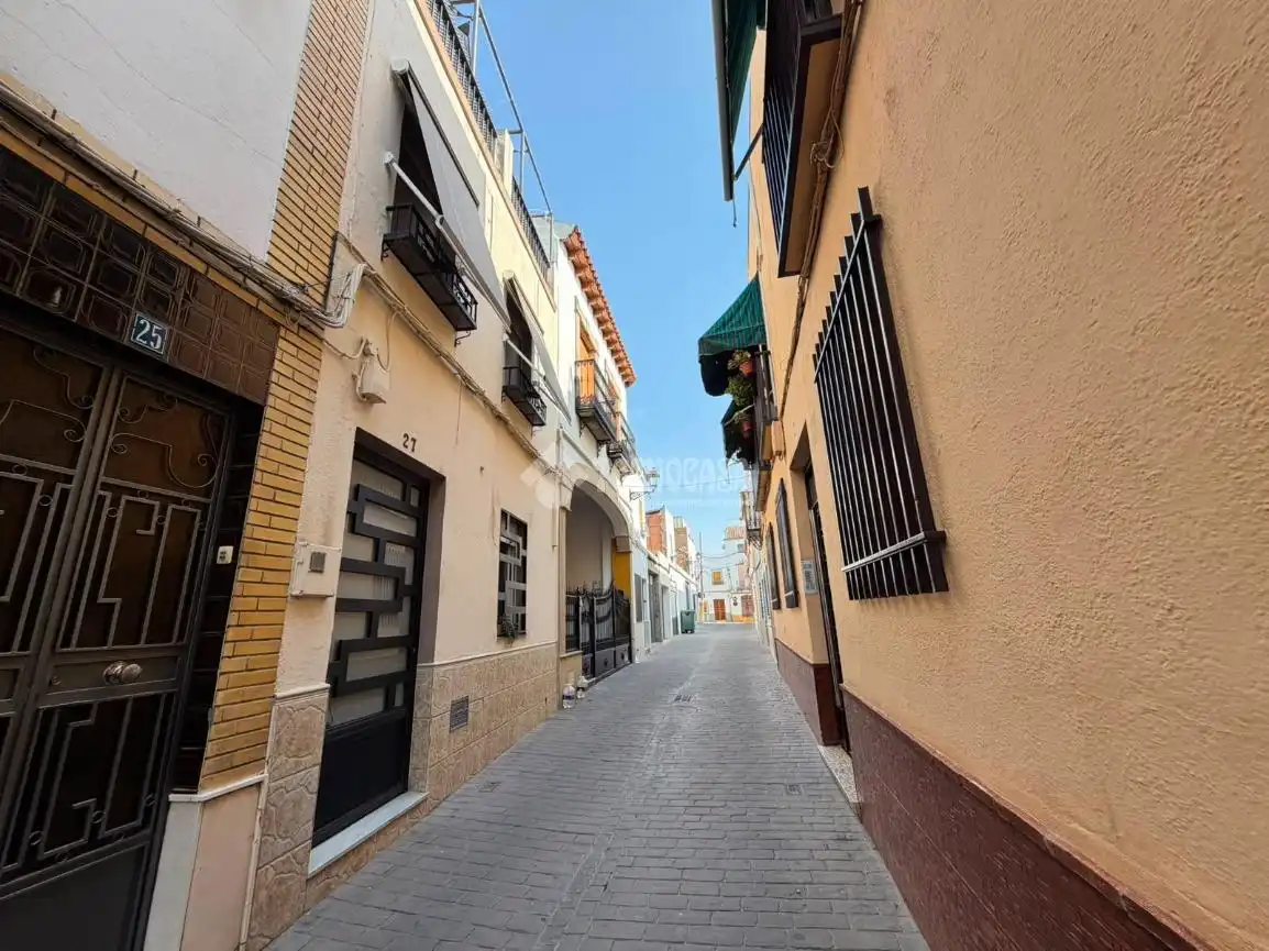 Habitatge amb terrassa en venda a Torredonjimeno