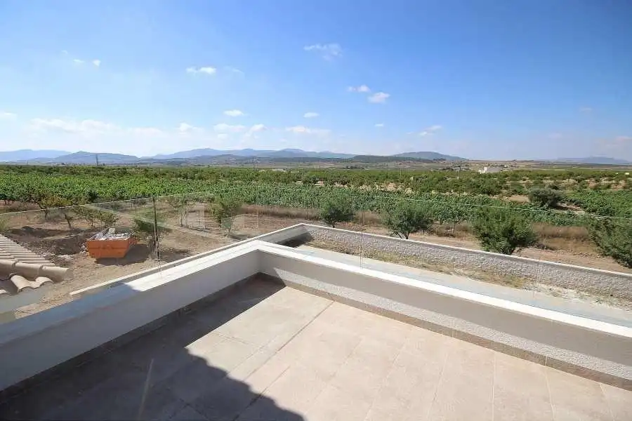 Xalet amb piscina en venda a El Pinós / Pinoso, imagen 3