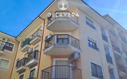 Exterior view of Flat for sale in Candeleda  with Heating, Terrace and Furnished