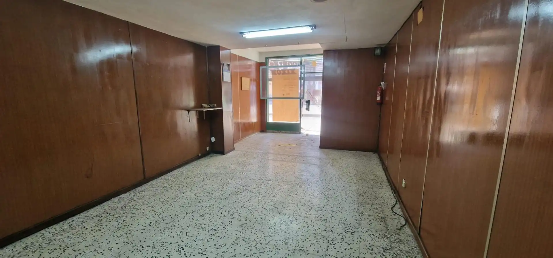 Business premises for sale in Avenida de la Constitución 21, imagen 26