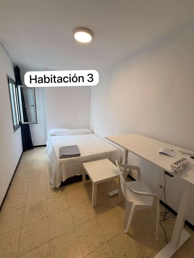 Room in Alcaravaneras